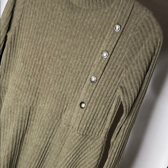 Olive sweater dress - Picture 6 of 8